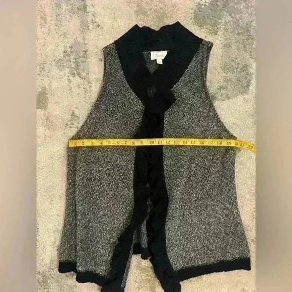 Women’s Foxcroft Vest - Picture 5 of 7